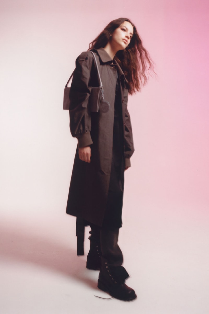 TheOpen Product Fall/Winter 2021 FW21 Korean Brand Coat Handbag
