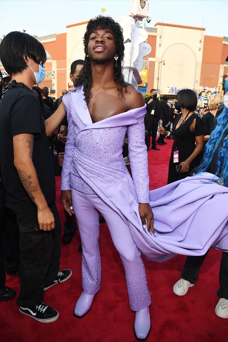 2021 MTV VMAs Red Carpet Celebrity Look Lil Nas X