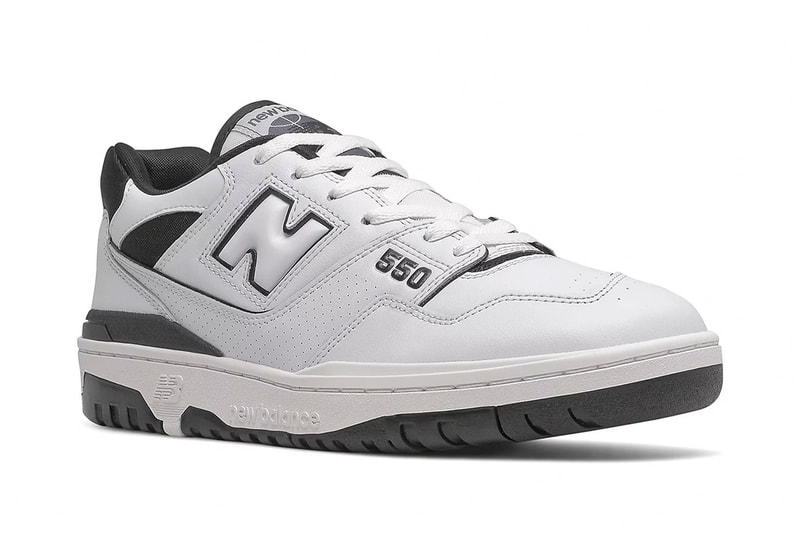 New Balance 550 "Black/White" front view
