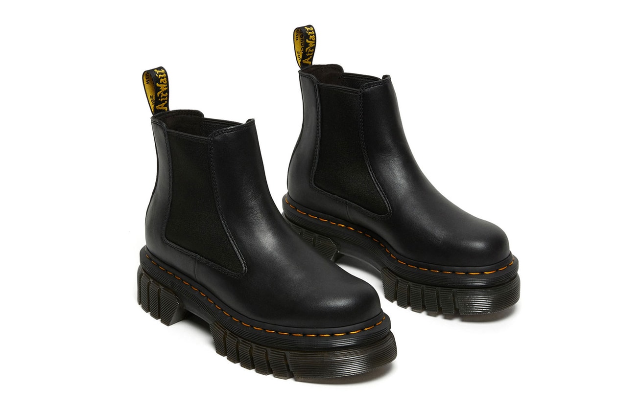 Dr Martens Botes 1460 8-Eye Crazy Horse | Hypebae | Dr. Martens to Drop  Extra Chunky Boots for FW21