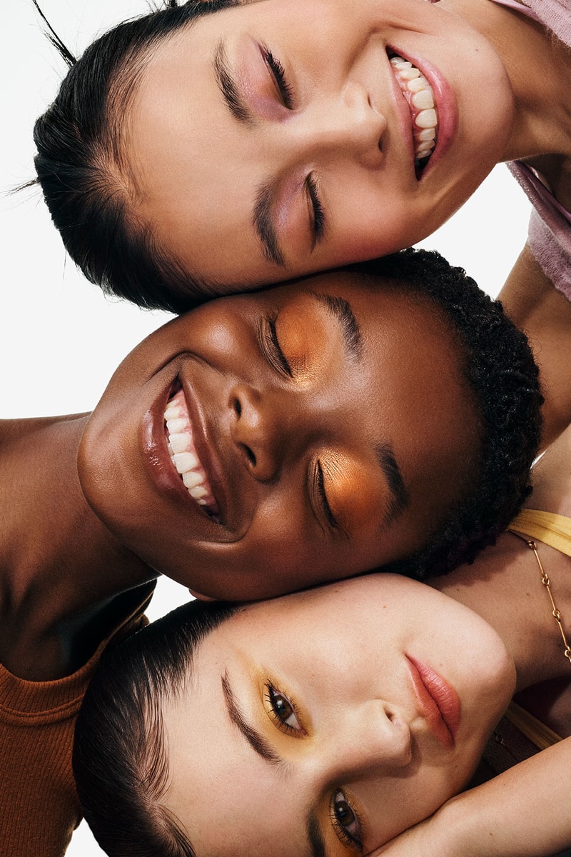 Glossier Monochromes Eyeshadow Makeup Face Eyes Smiling