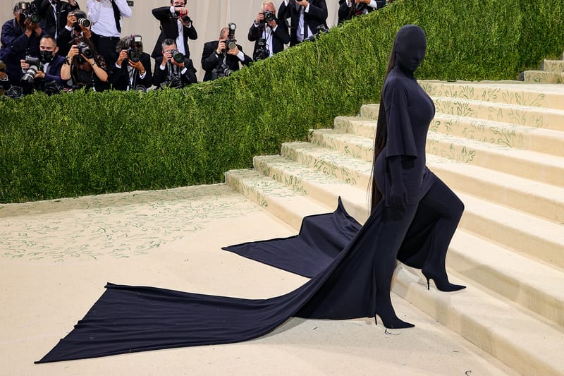 Kim Kardashian Turns Heads at 2021 Met Gala With a Faceless Look