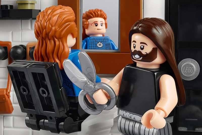 Netflix Queer Eye The Fab 5 Loft LEGO Set Toys Antoni Porowski Tan France Karamo Brown Bobby Berk Jonathan Van Ness