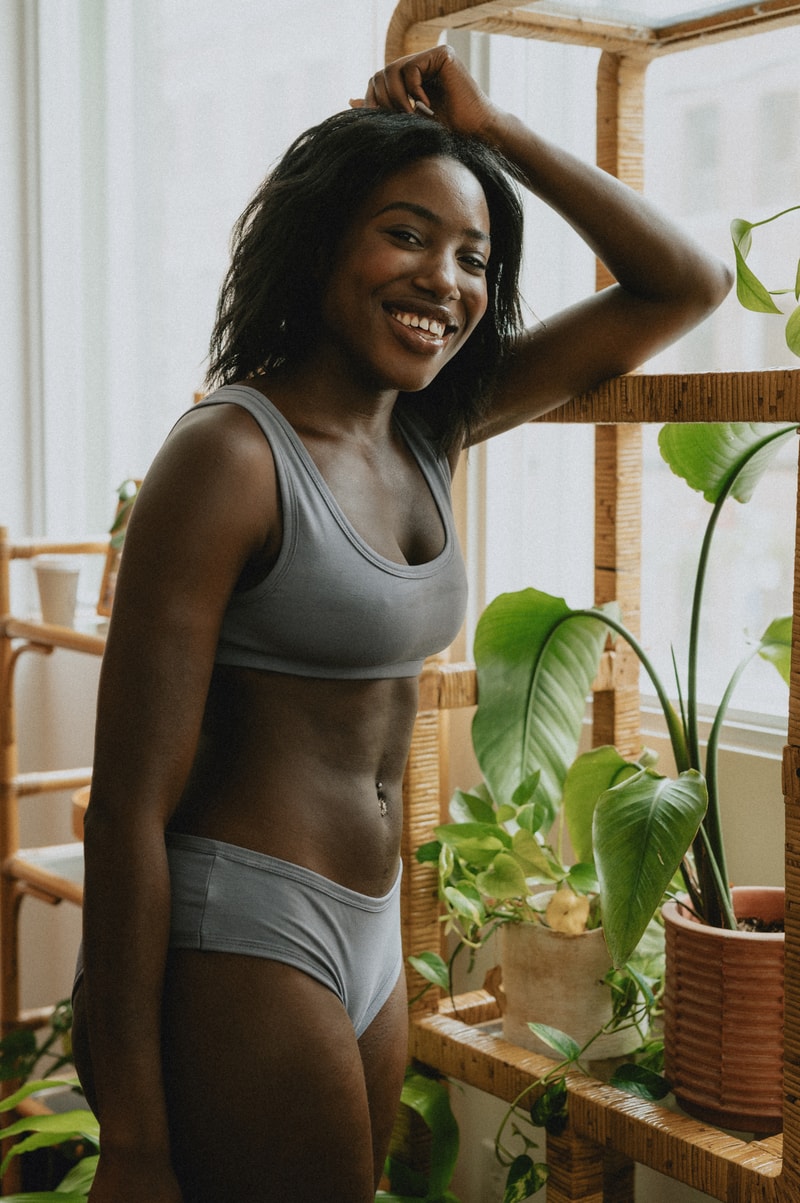 MARY YOUNG FW21 Collection mauve bra and panties
