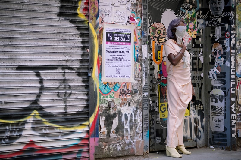 Outfit New York Fashion Week SS22 Best Street Style Trends Spring Summer 2022 Influencer