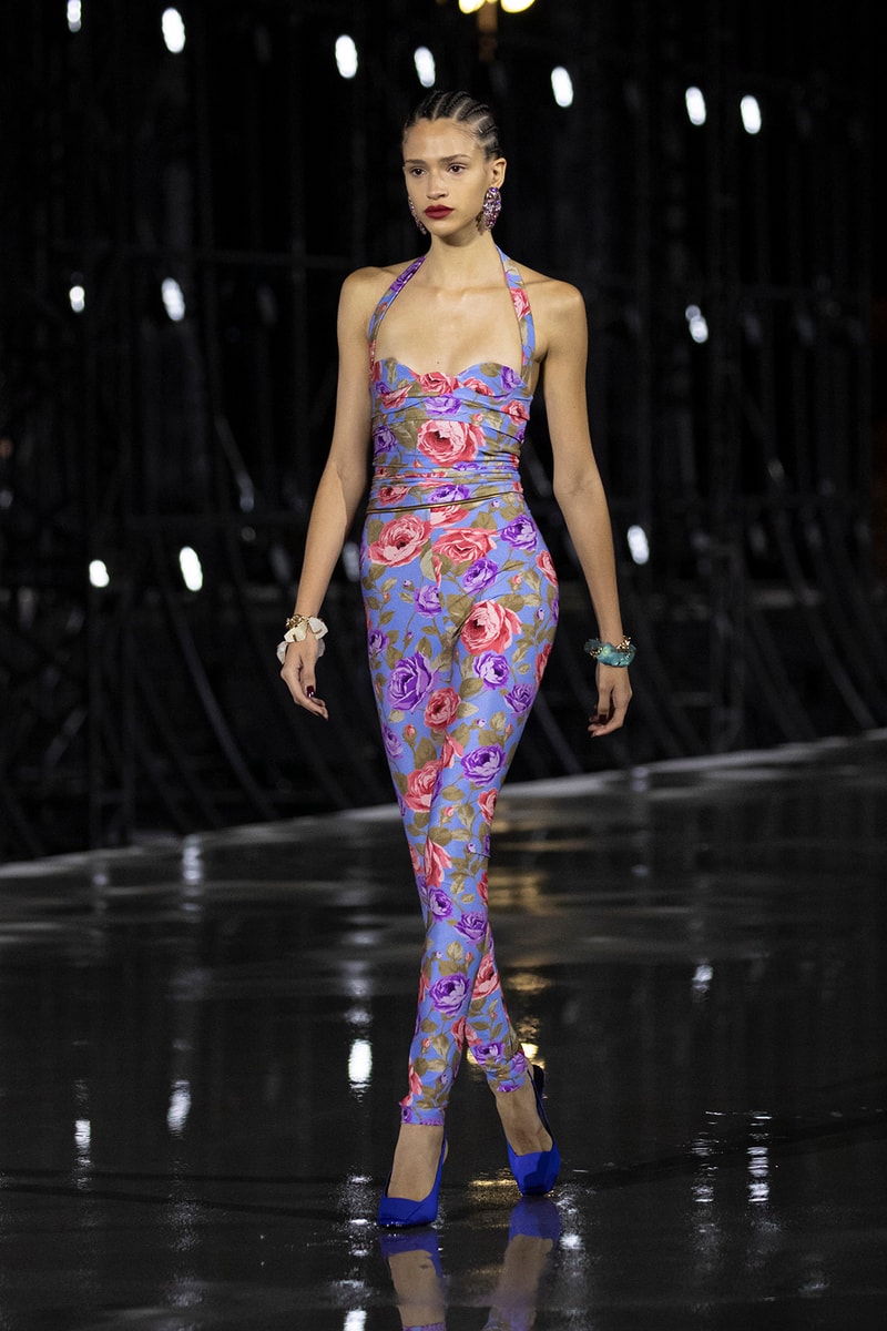 Saint Laurent YSL Spring Summer 2022 SS22 Collection Runway Show Paris Fashion Week Anthony Vaccarello