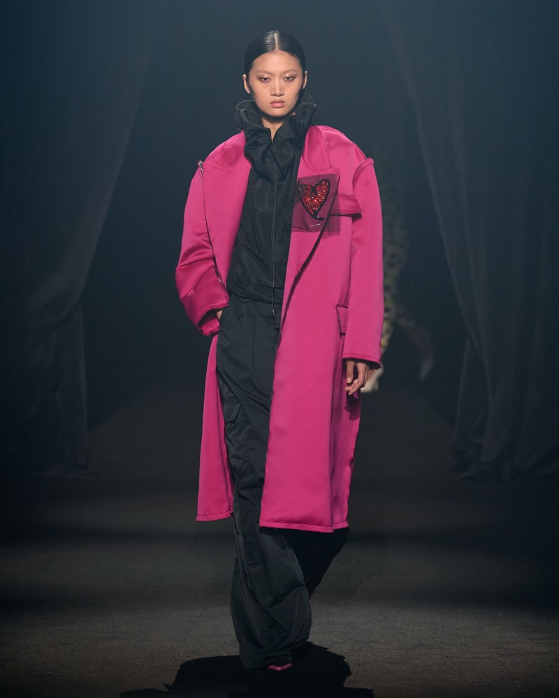 Alber Elbaz AZ Factory Tribute Honor Collection Runway Spring Summer 2022 Balenciaga Bottega Veneta Gucci