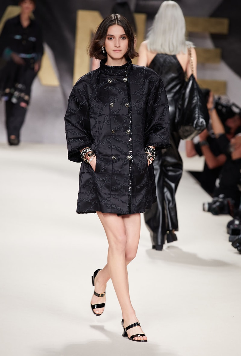 Chanel Spring Summer 2022 Collection Paris Fashion Week Virginie Viard Runway 