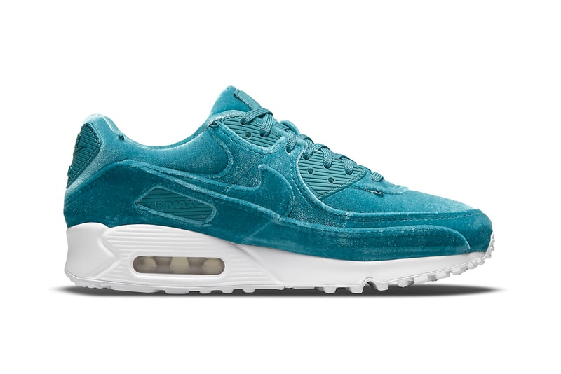 Nike Air Max 90 AM90 Lucky Charms Ash Green Metallic Silver Blue Sneakers Footwear Kicks Shoes