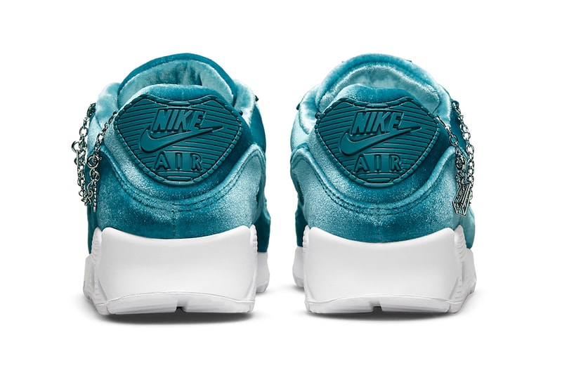 Nike Air Max 90 AM90 Lucky Charms Ash Green Metallic Silver Blue Sneakers Footwear Kicks Shoes