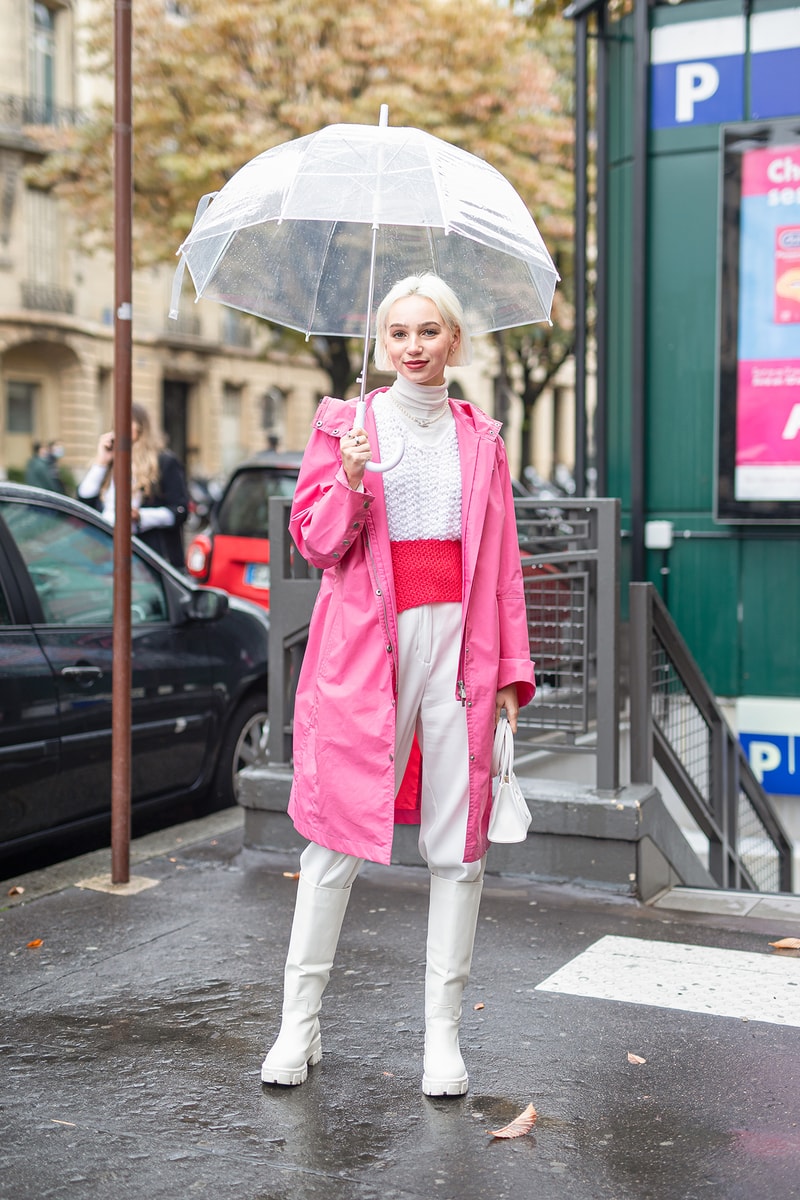 Paris Fashion Week Spring Summer 2022 SS22 Street Style Looks Outfit Influencer