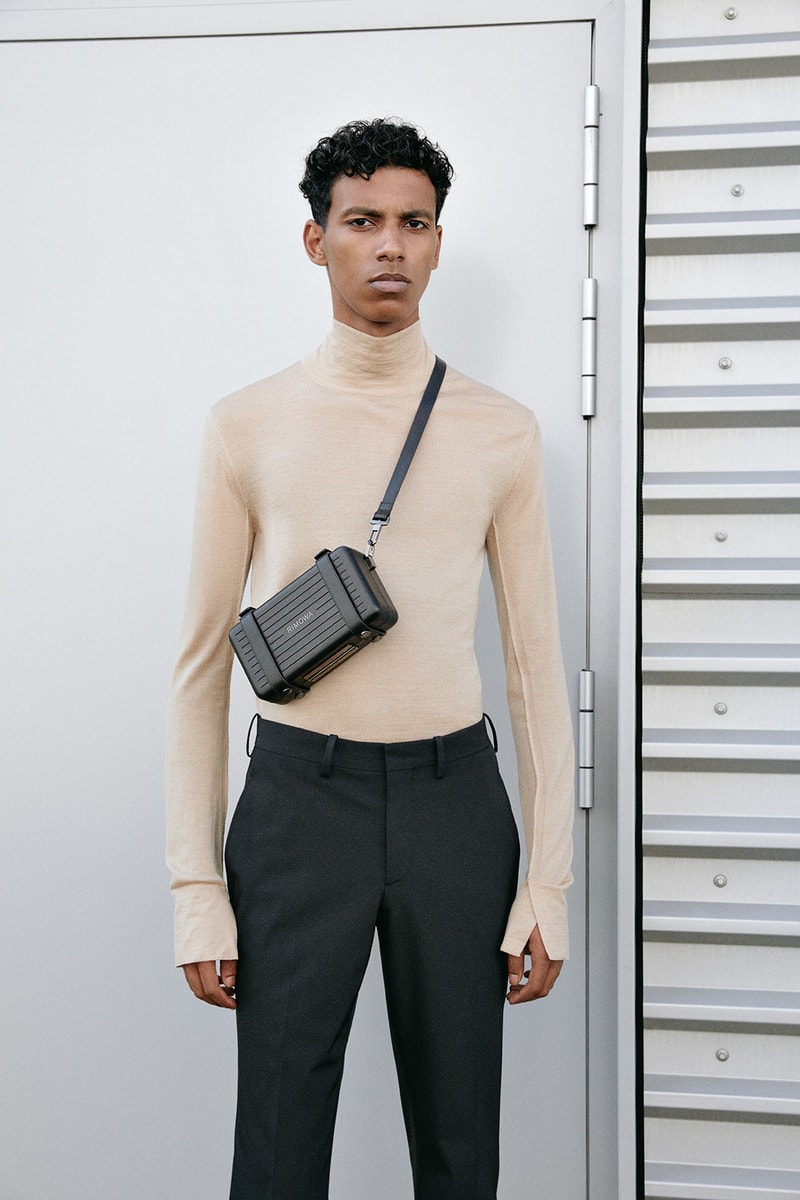 RIMOWA Personal Sling Hand Clutch Bags Blush Pink Black 