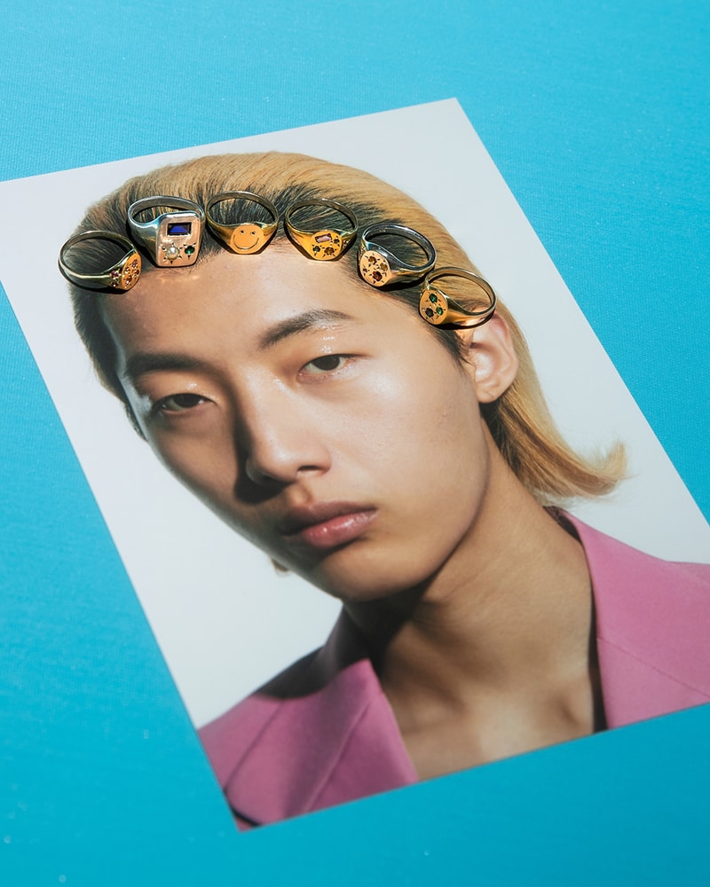 gucci vault alessandro michele gold signet rings amethyst white sapphire blue sapphire pink sapphire