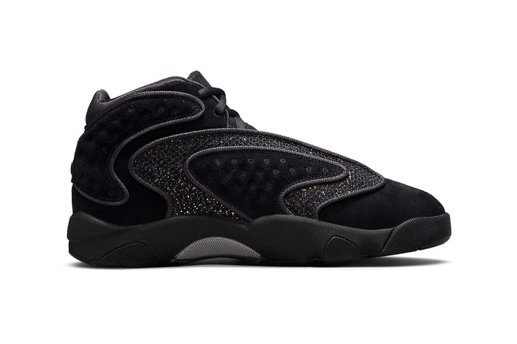 Peep the Sparkly Gold Details of the Air Jordan OG "Black"