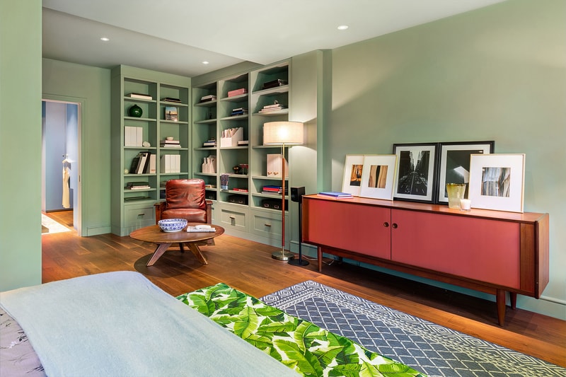 Airbnb NYC Sex and the City And Just Like That Carrie Bradshaw Apartment