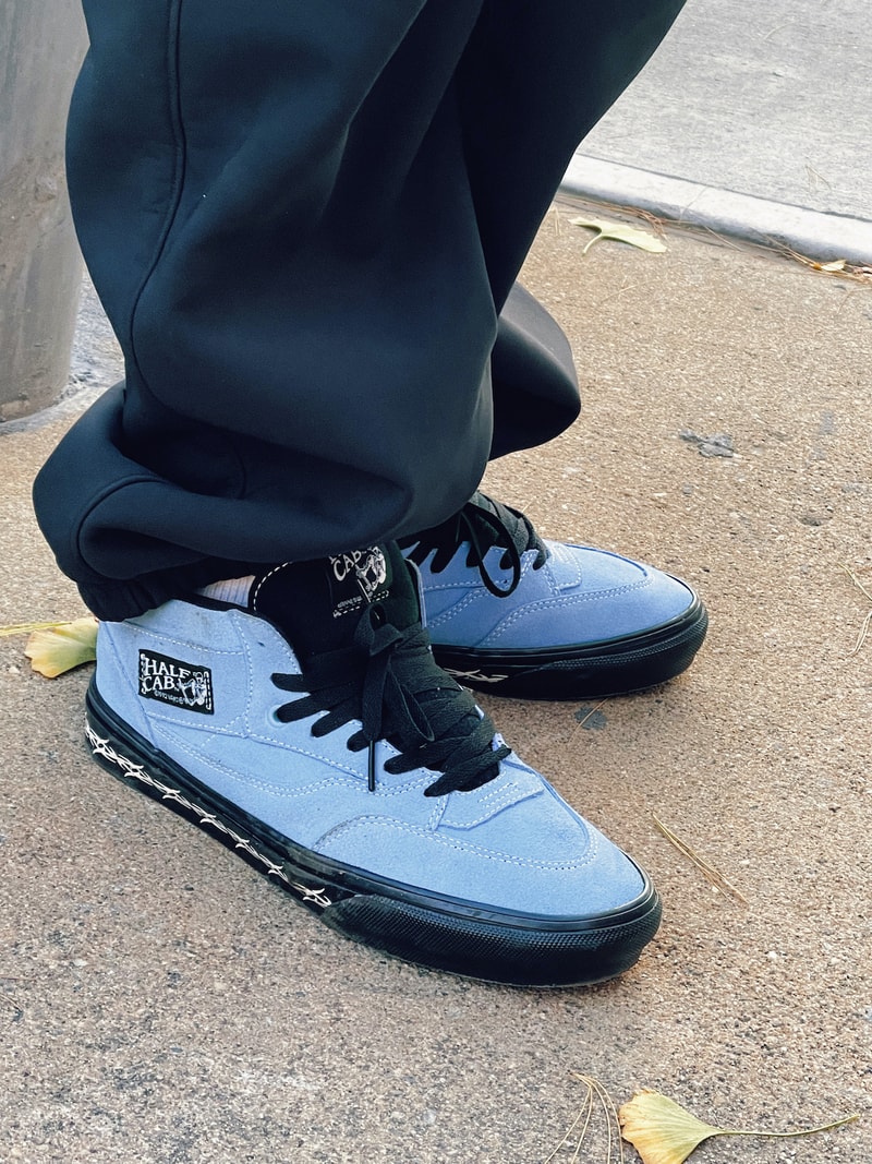 Supreme Vans Half Cab Old Skool Collaboration Sneakers Footwear Kicks Shoes