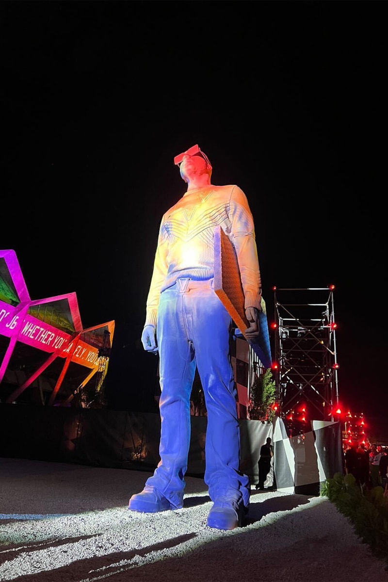 Louis Vuitton Statue Virgil Abloh Miami Spring Summer 2022 Collection