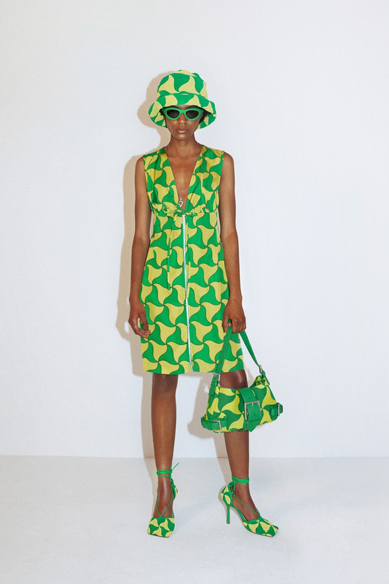 bottega veneta resort 2022 green yellow dress bucket hat
