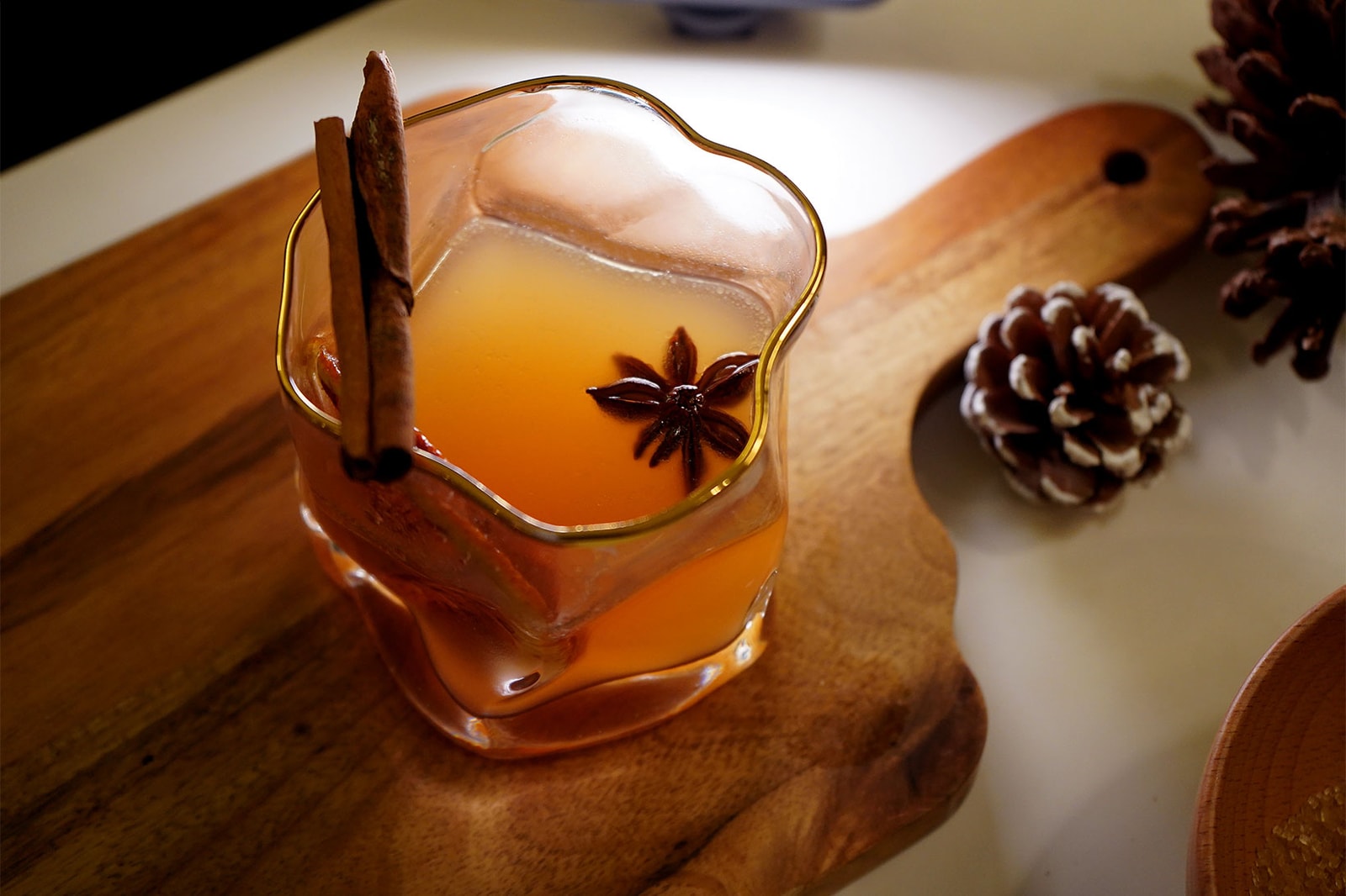 Christmas Cocktails Recipes Drinks Easy Must-Try Fat-washed Hot Buttered Rum Mulled Martinez