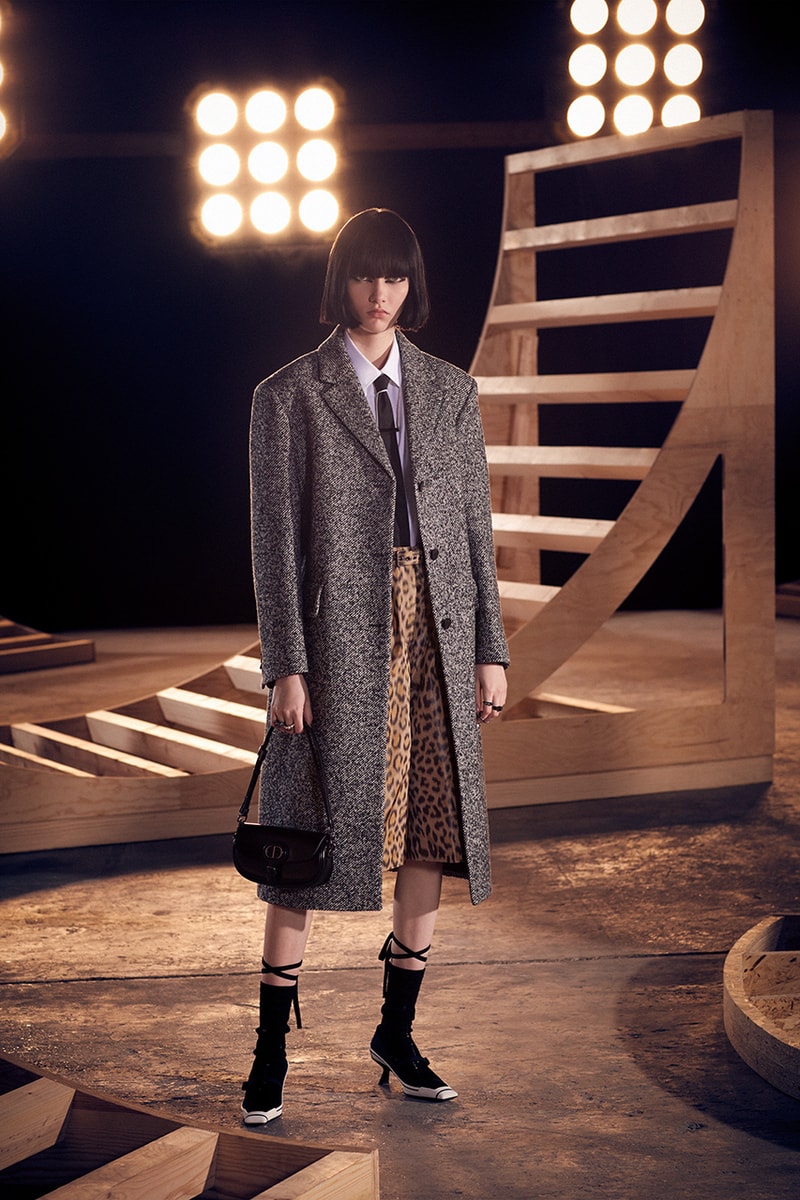 dior womens pre fall 2022 tweed gray coat