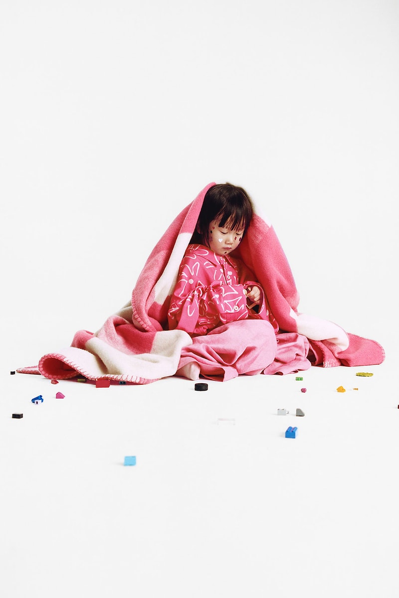 Jacquemus Pink Holiday 2021 Children Kids Blanket