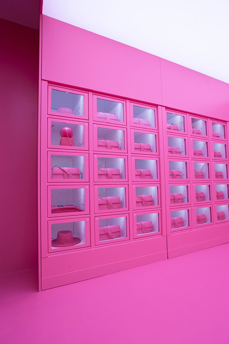 jacquemus pink 2 collection 24/24 store