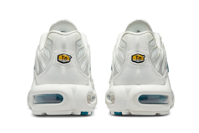 Nike Womens Air Max Plus Metallic Teal Sneakers Footwear Kicks Shoes White Blue Heels