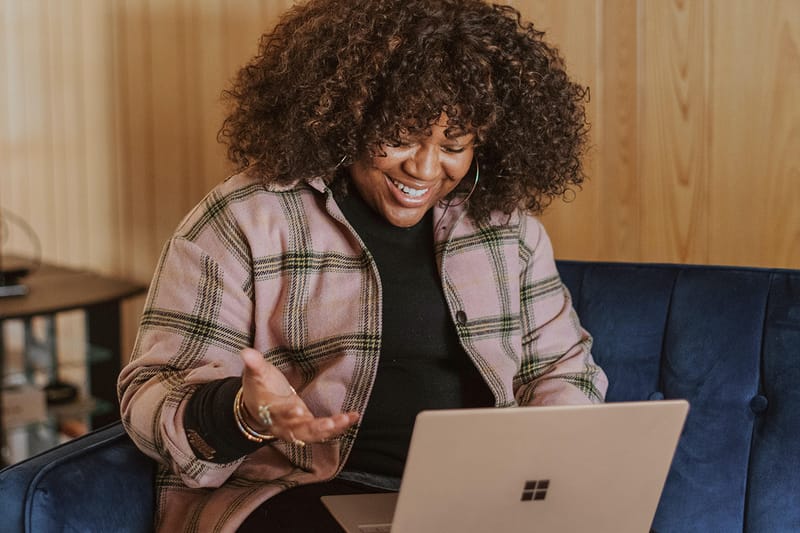 Virtual Reality Dating Is on the Rise Amid the Pandemic