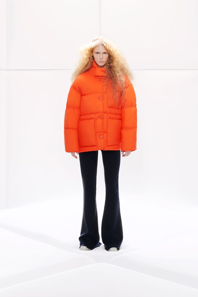 IENKI IENKI Pre-Fall 2022 Lookbook Puffer Jacket Flared Pants