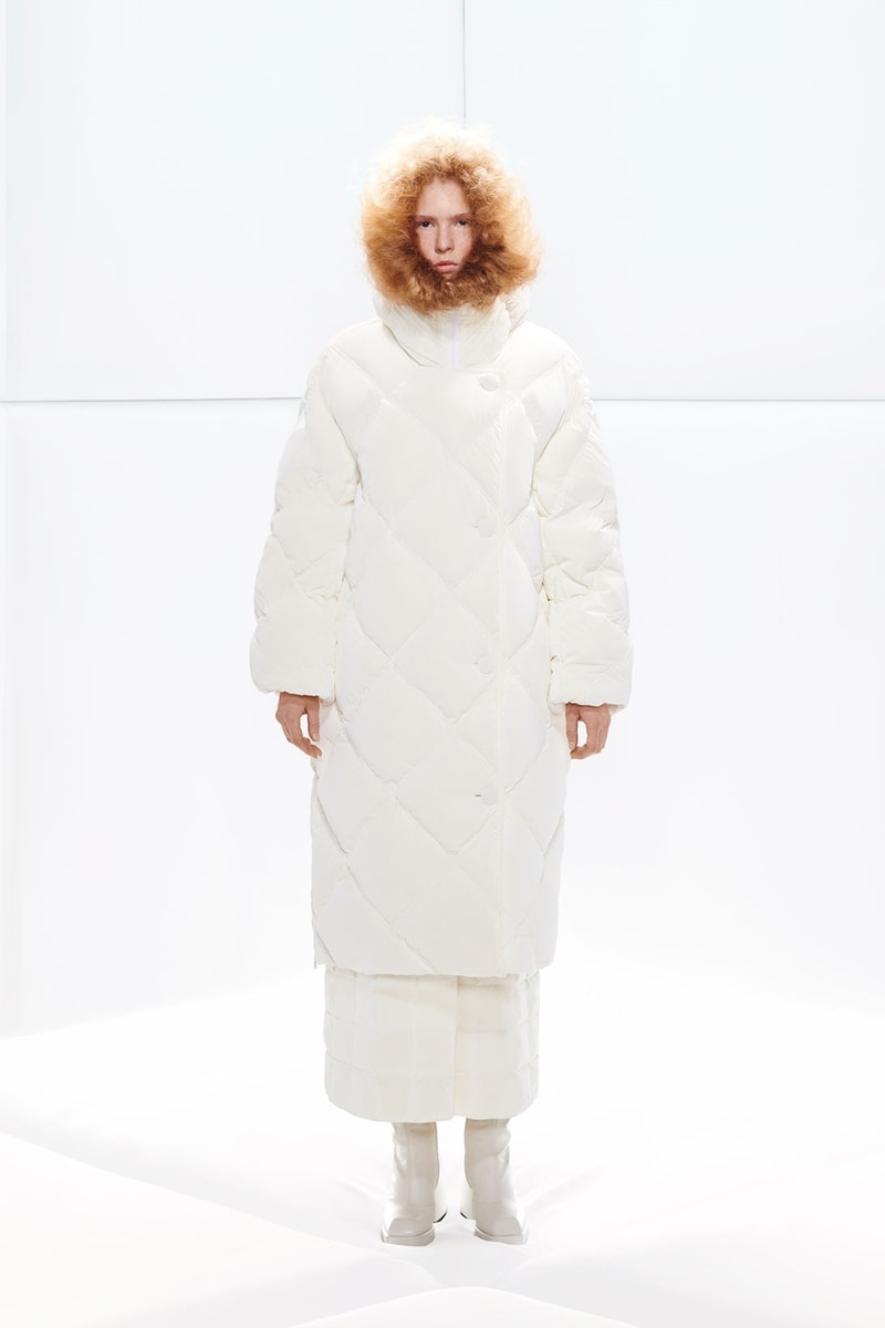 IENKI IENKI Pre-Fall 2022 Lookbook Puffer Coat White