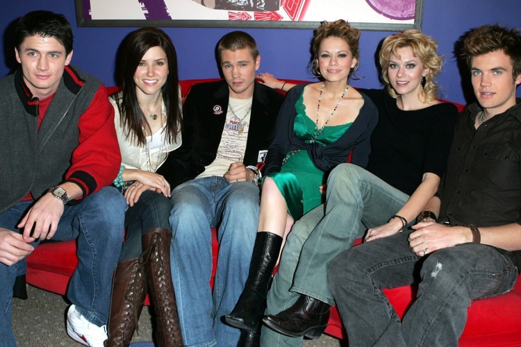 Sophia Bush Reunites With 'One Tree Hill' Castmates