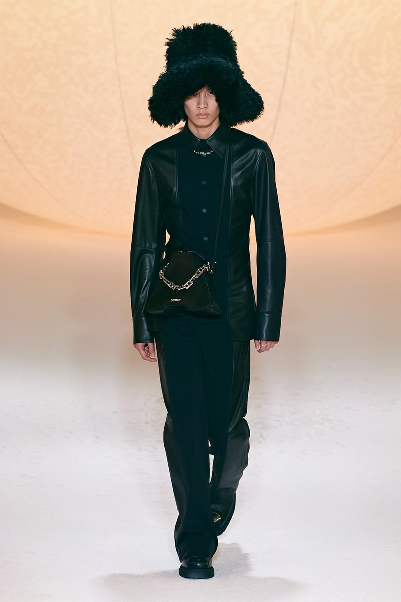 AMBUSH Fall Winter Collection Milan Fashion Week Runway Show Photos 
