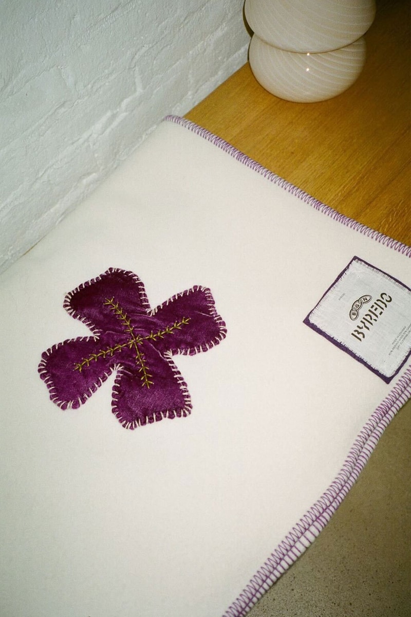 Byredo bentgablenits Valentine's Day Collaboration Blanket