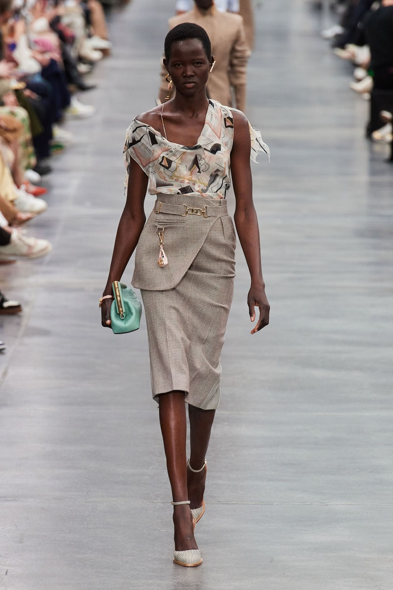 Fendi Fall Winter Collection Kim Jones Milan Fashion Week Runway Images