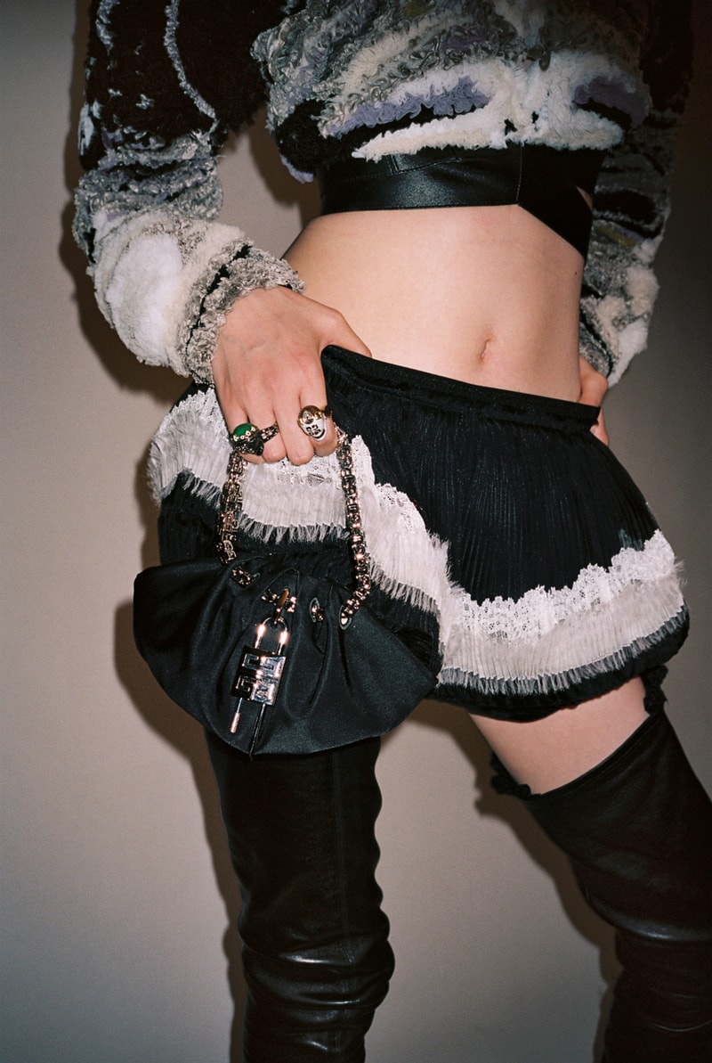 givenchy matthew m williams spring 2022 accessory handbag bag kenny bag kendall jenner savoir faire couture 