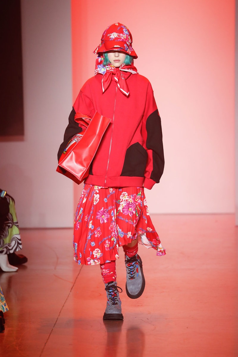 LG AI Tilda Co-Designs Greedilous Fall Winter Collection NYFW Technology Images 