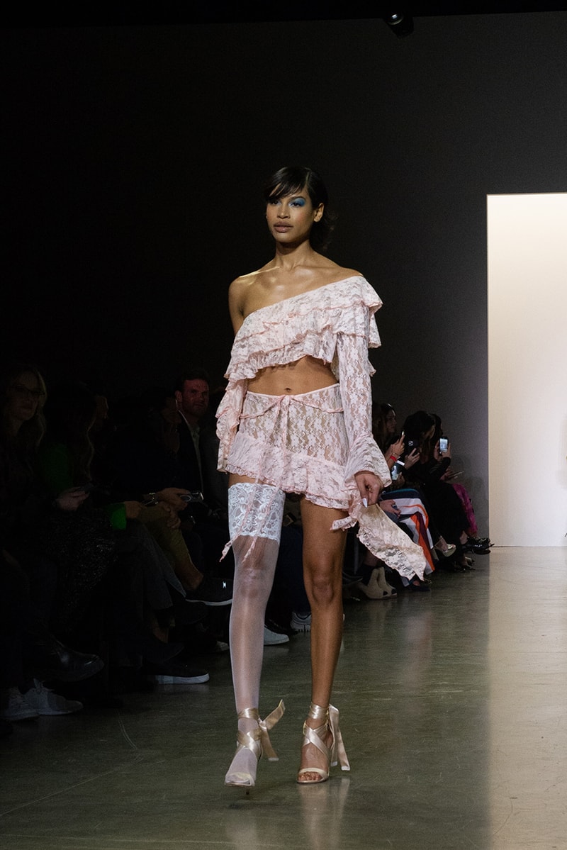 Kim Shui F/W 2022 runway
