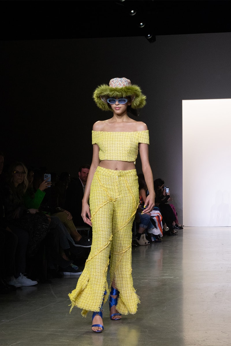 Kim Shui F/W 2022 runway