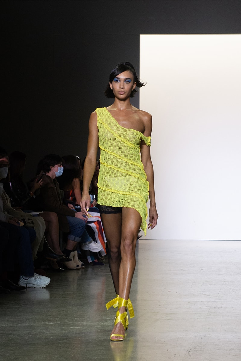 Kim Shui F/W 2022 runway