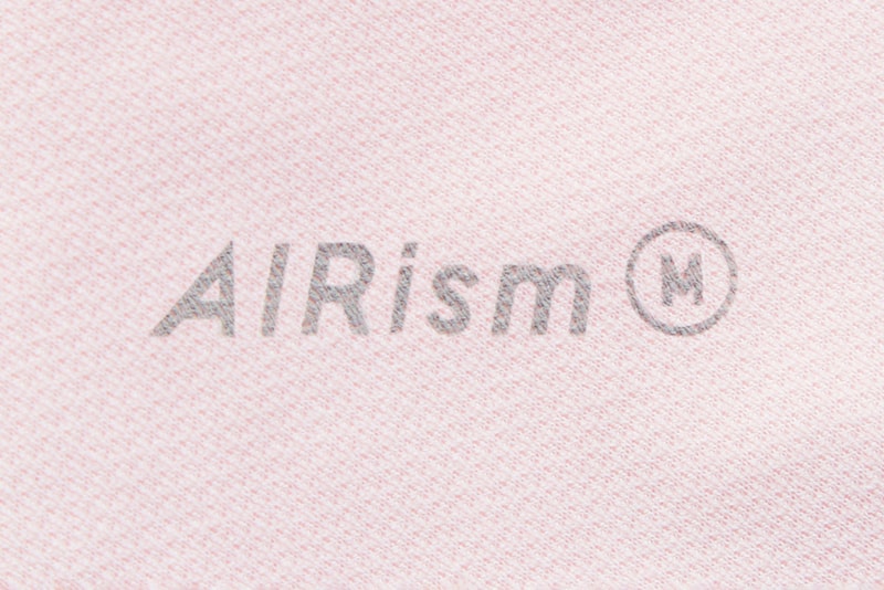 UNIQLO AIRism 3D Face Mask Pink Coronavirus