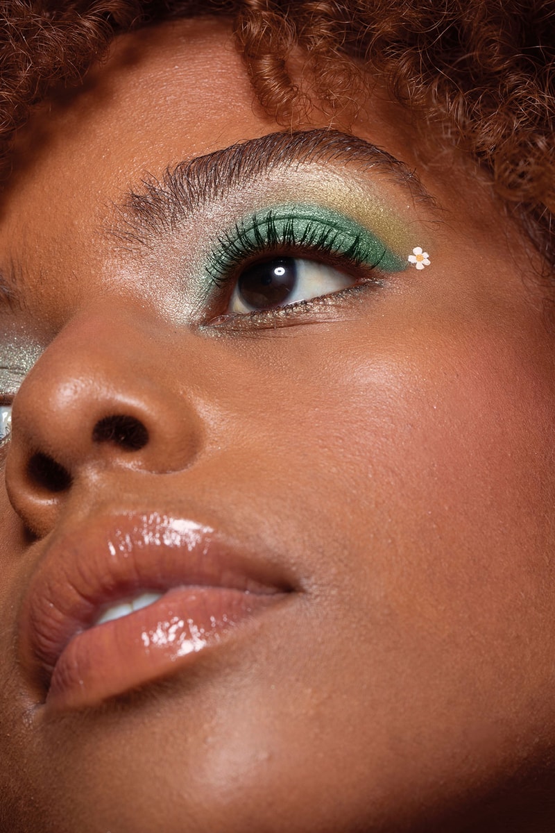 urban decay wild greens eyeshadow palette lash mascara makeup beauty
