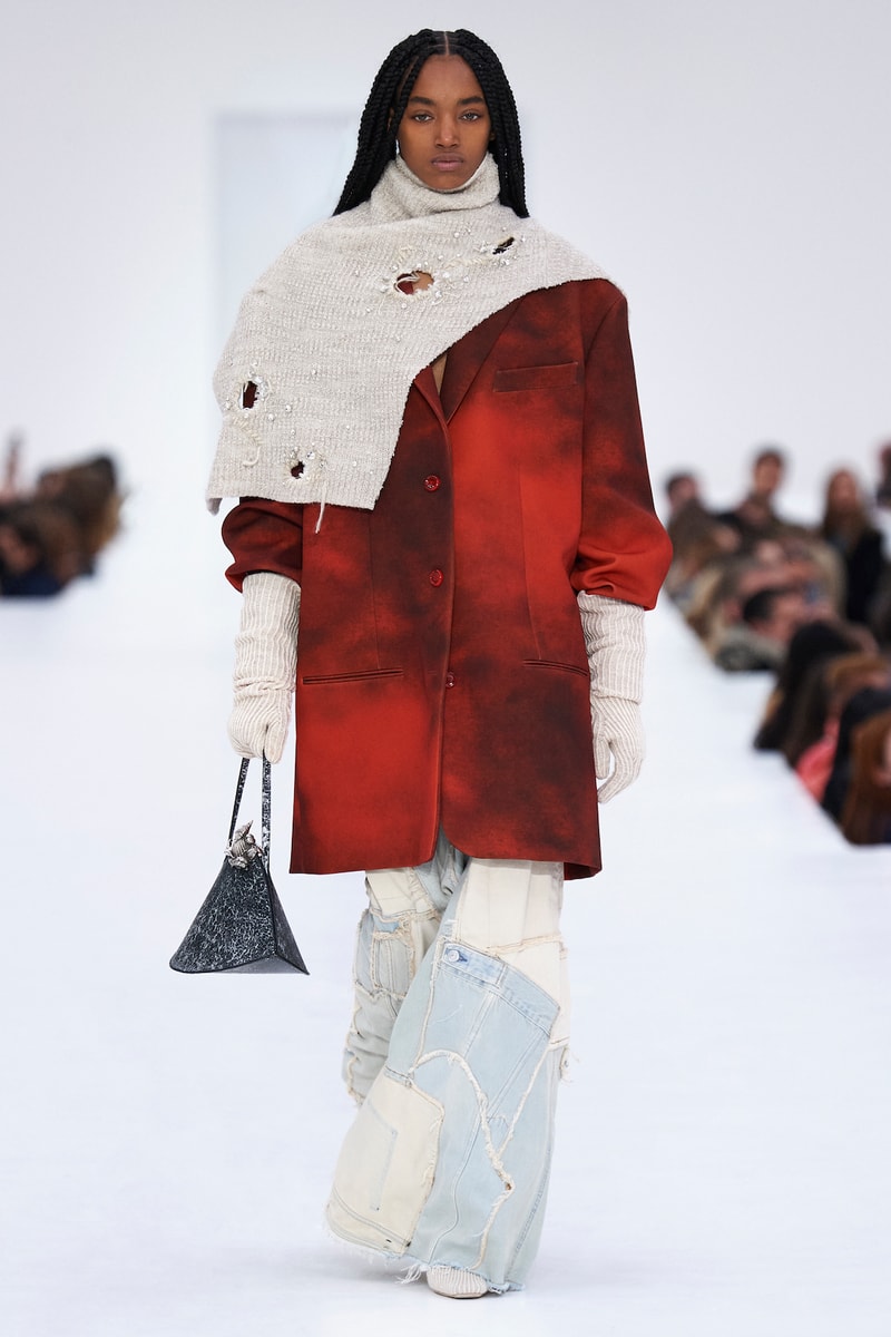Acne Studios Fall Winter FW22 Collection Runway Show Paris Fashion Week PFW