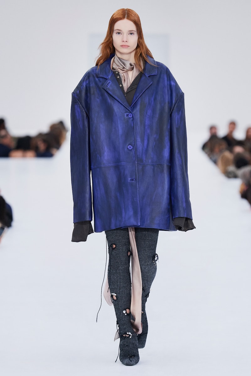 Acne Studios Fall Winter FW22 Collection Runway Show Paris Fashion Week PFW