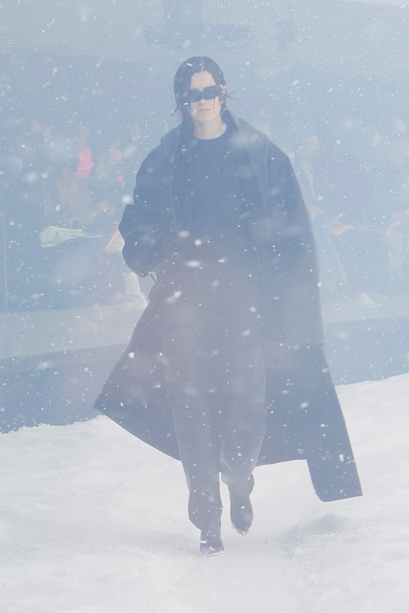 Balenciaga Fall Winter 360 Collection Snowy Apocalyptic Demna Gvasalia Ukraine Show Images
