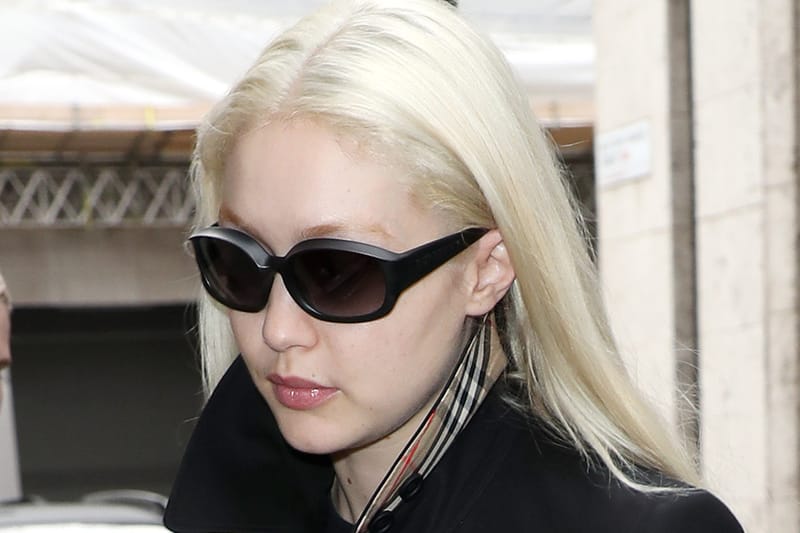 Gigi Hadid Reveals Ice-Cold Blonde Hair