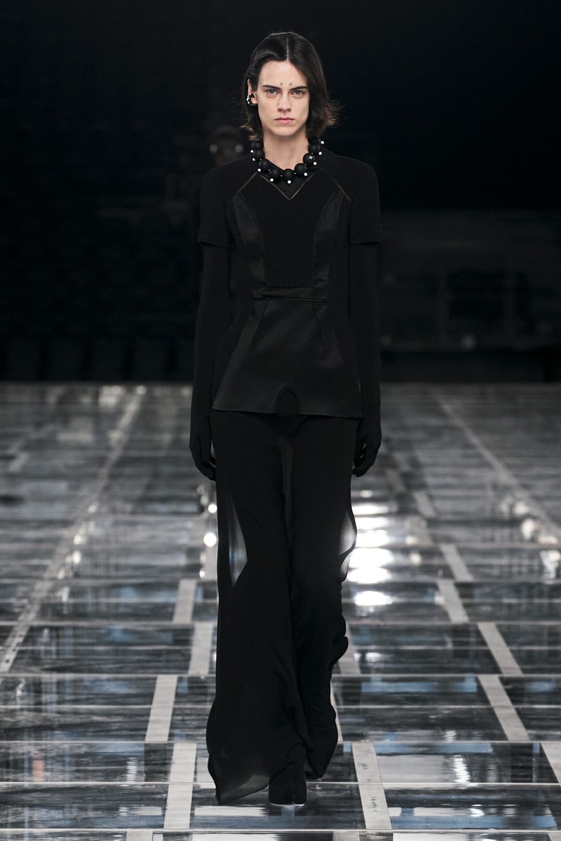 Givenchy Fall Winter Collection Matthew W Williams TK 360 Sneaker Show Images 