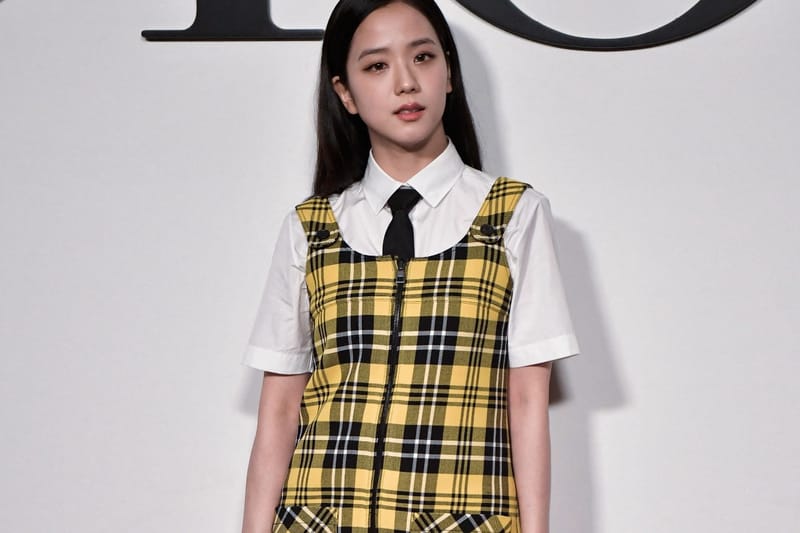 BLACKPINK's Jisoo Channels Cher From 'Clueless' at the Dior FW22 Show