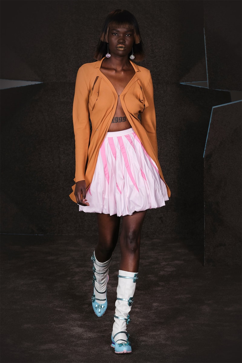 Kiko Kostadinov Fall Winter Collection Paris Fashion Week Runway Show Photos Shirt Skirt Brown Pink