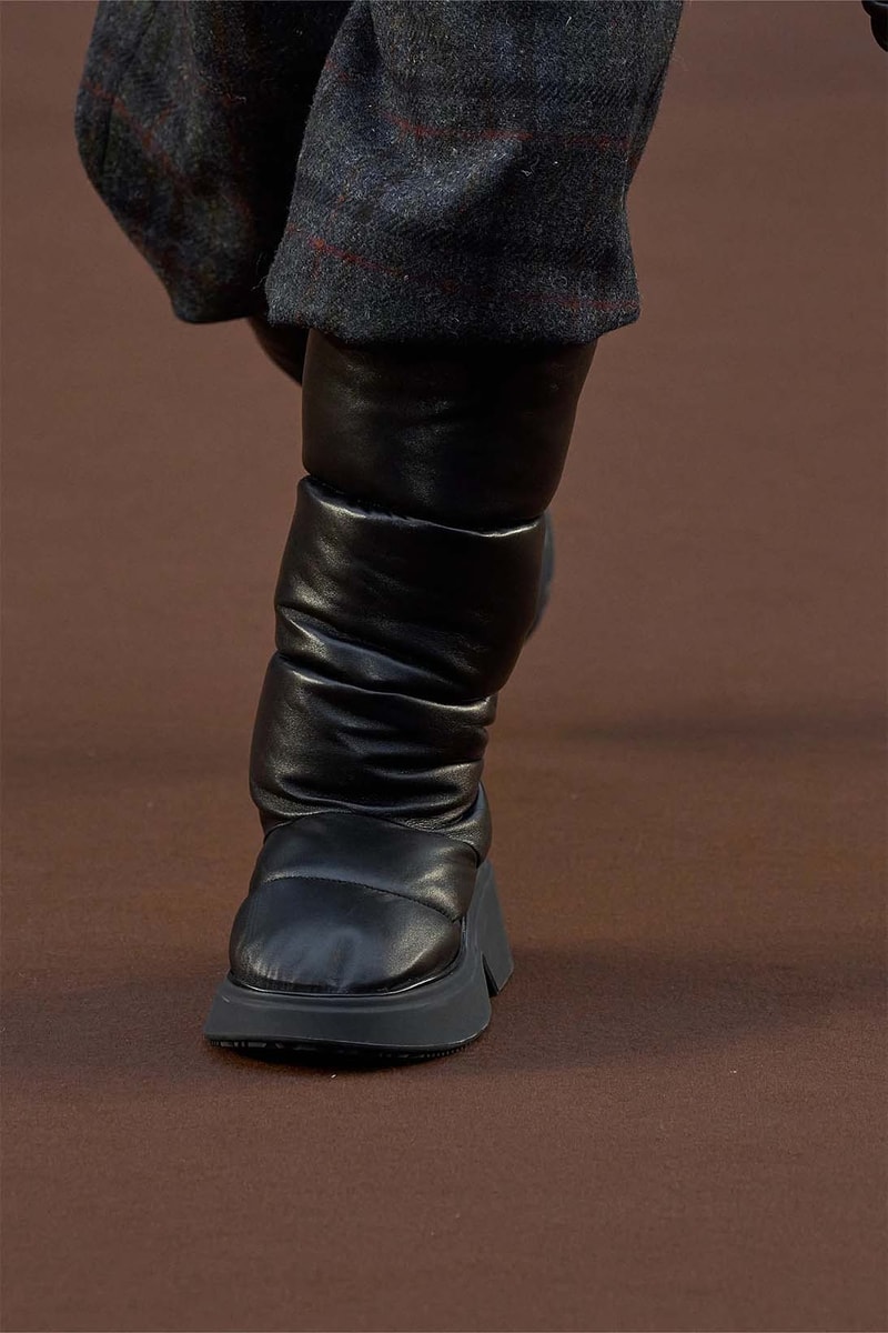 Loewe Fall 2022 Ready to Wear Footwear