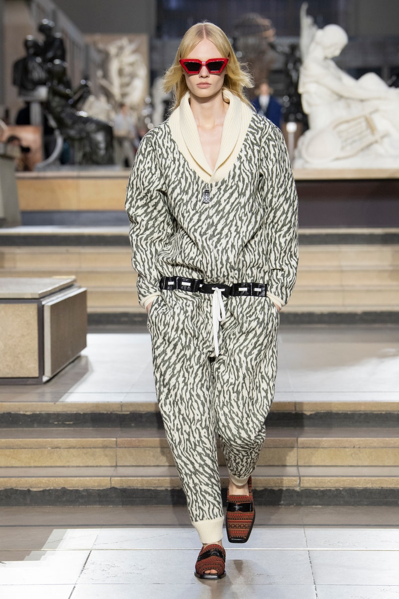 Louis Vuitton FW22 Runway Fall Winter 2022 Paris Fashion Week